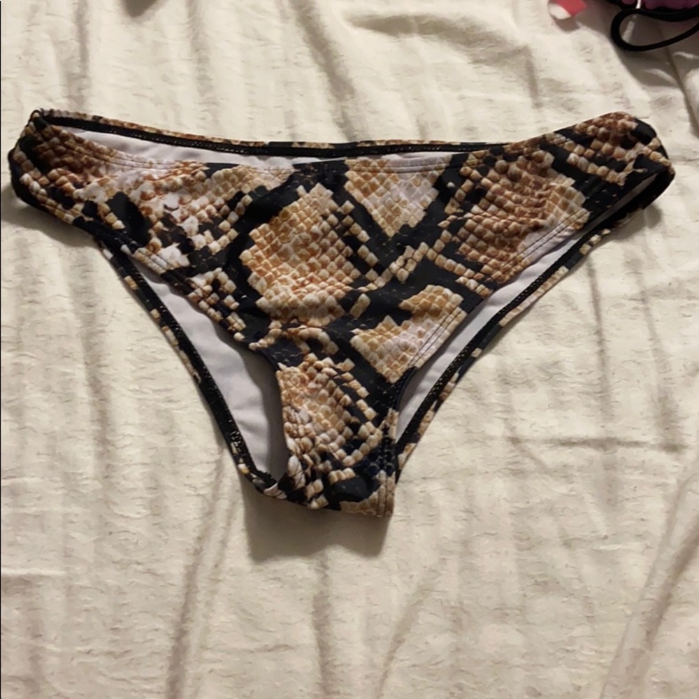 Snake print bikini bottoms